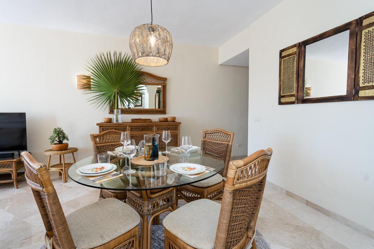 Costalita Beach Apartment Estepona Dış mekan fotoğraf